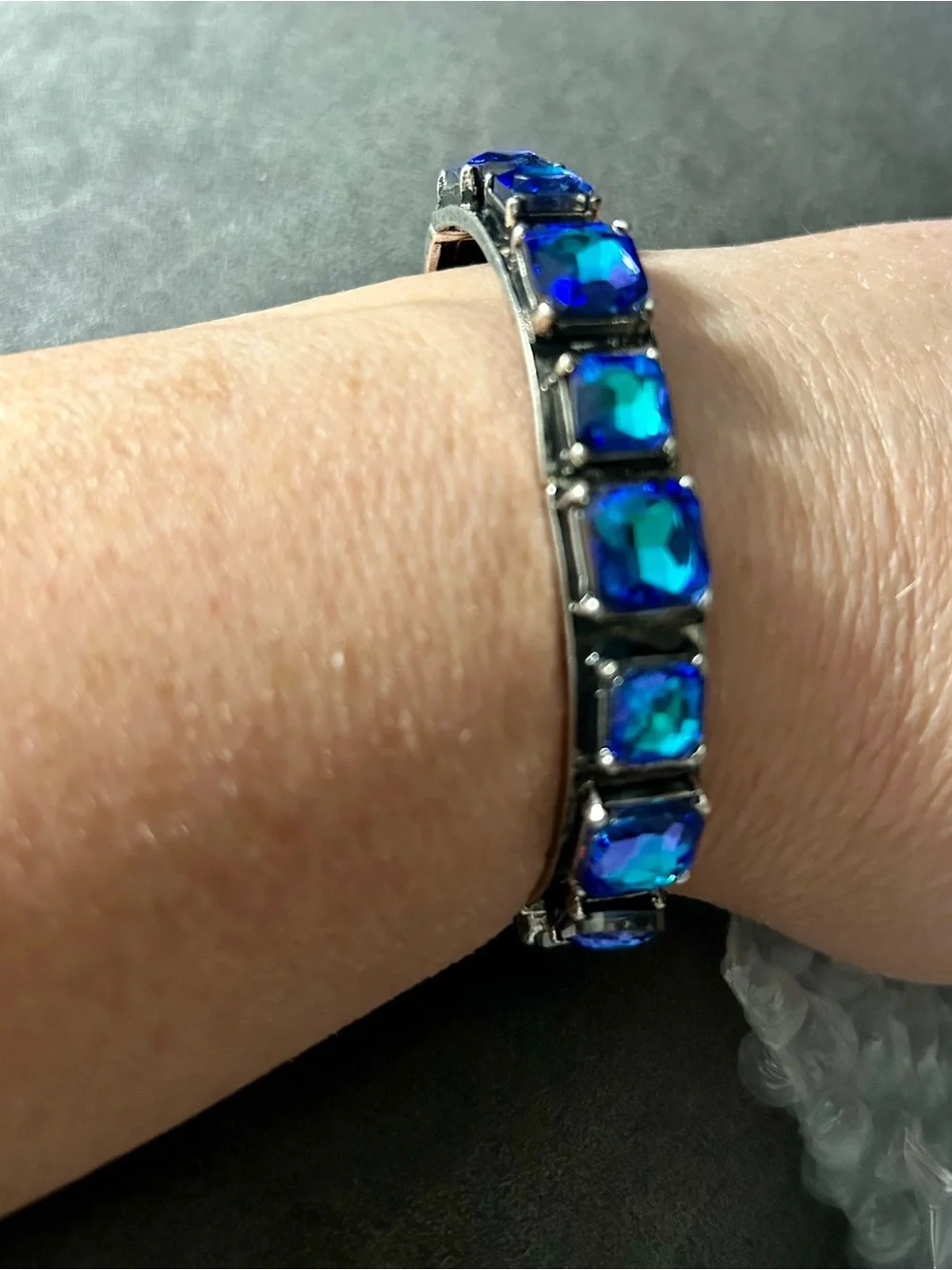 New Bracelet Blue Glass- Women’s Jewelry